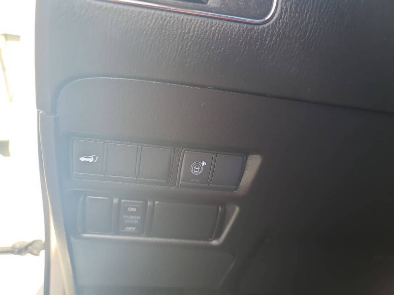 2021 Nissan Armada SL