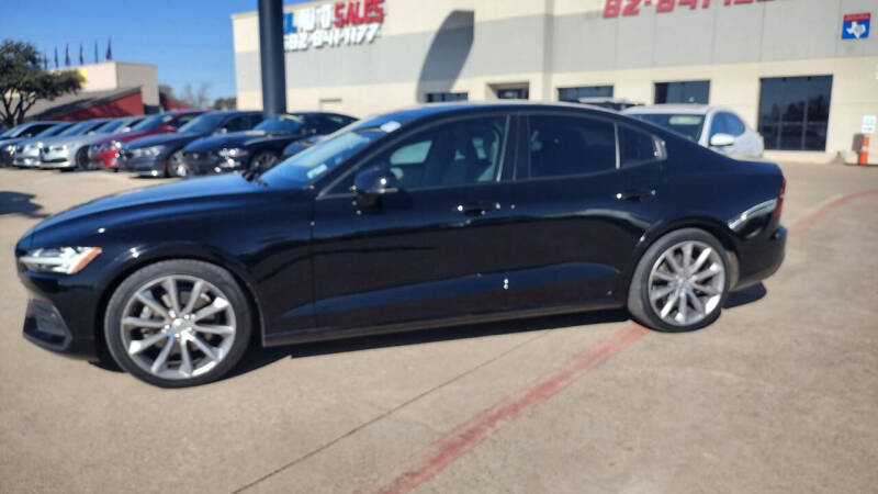 2019 Volvo S60 T5 Momentum