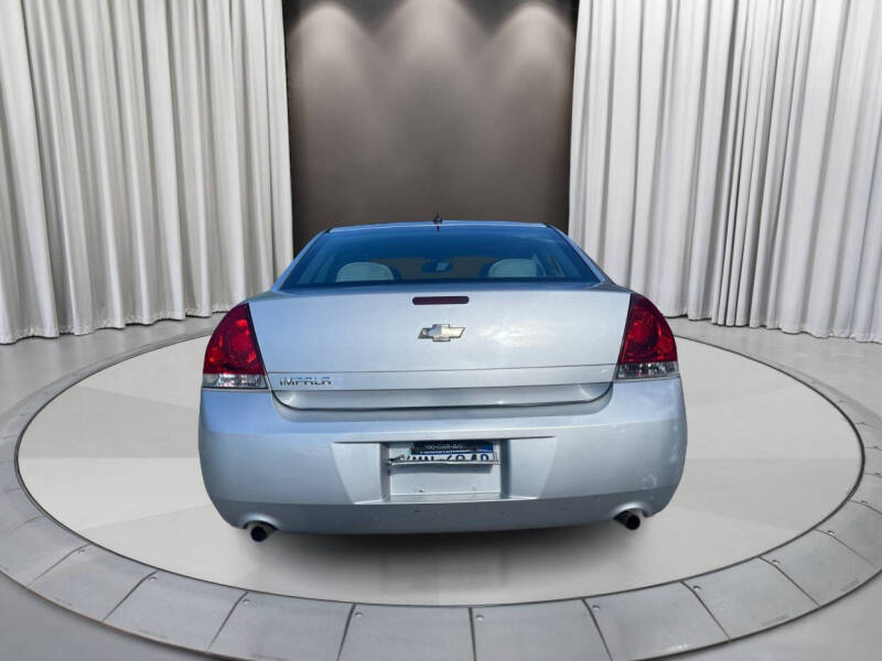 2012 Chevrolet Impala 1FL photo 4