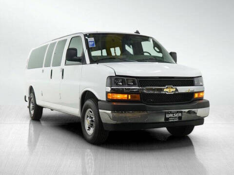 2025 Chevrolet Express LT 3500