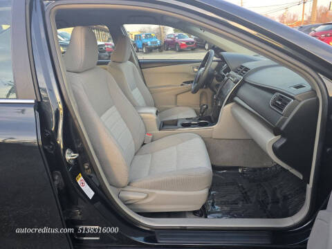 2017 Toyota Camry LE