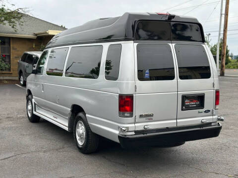 2012 Ford E-Series E-350 SD