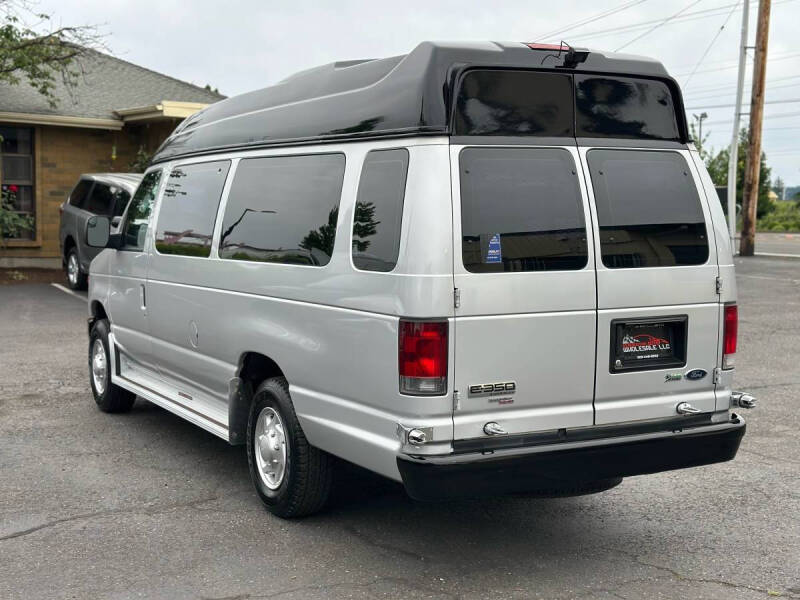 2012 Ford E-Series E-350 SD