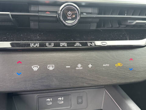 2025 Nissan Murano SL