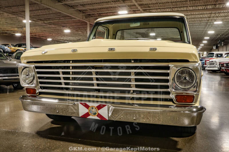1967 Ford F-100