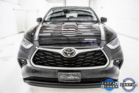 2022 Toyota Highlander LE