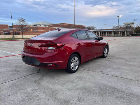 2019 Hyundai Elantra