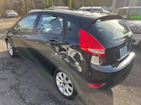 2011 Ford Fiesta SE