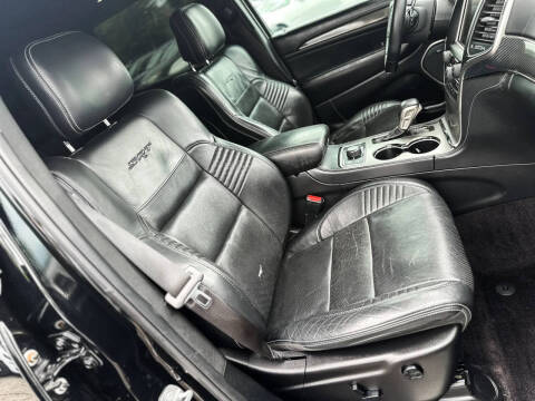 2017 Jeep Grand Cherokee SRT