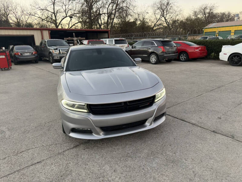 2017 Dodge Charger SXT