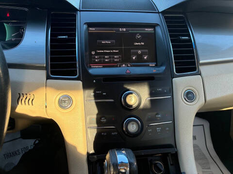 2015 Ford Taurus SEL