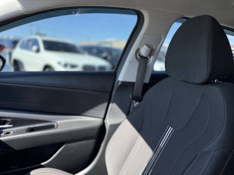 2023 Hyundai Elantra