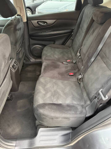 2015 Nissan Rogue SV