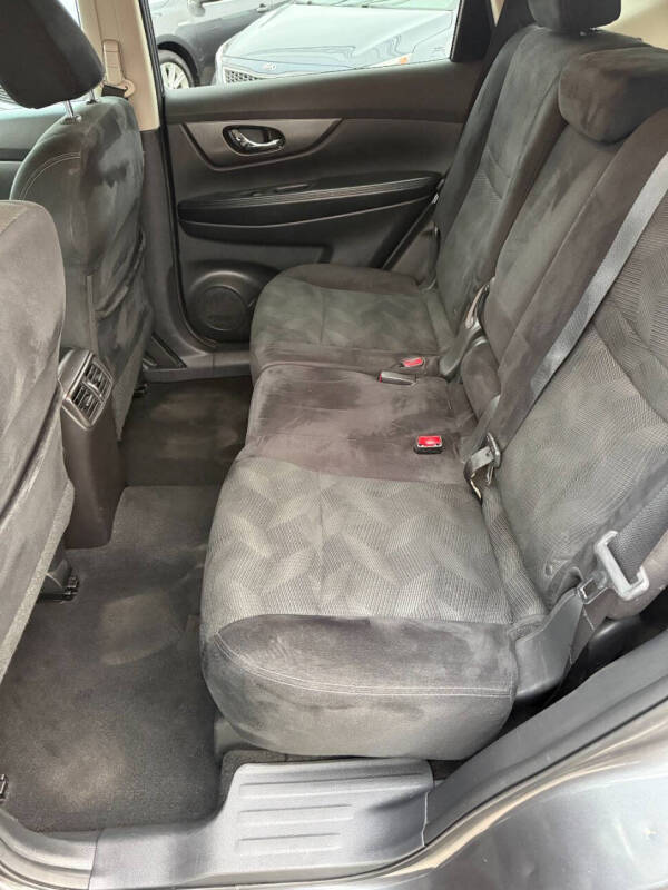 2015 Nissan Rogue SV