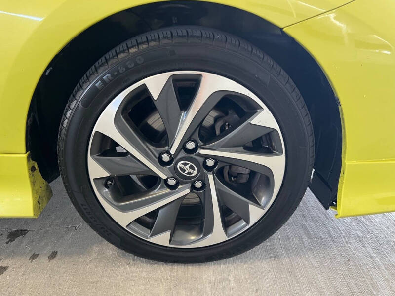 2016 Scion iM