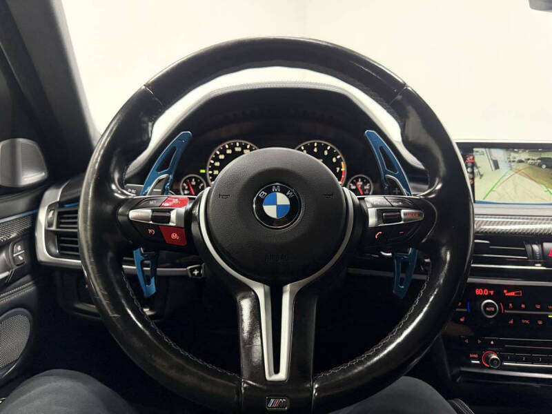2015 BMW X6 M