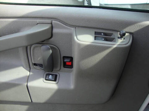 2023 GMC Savana 2500