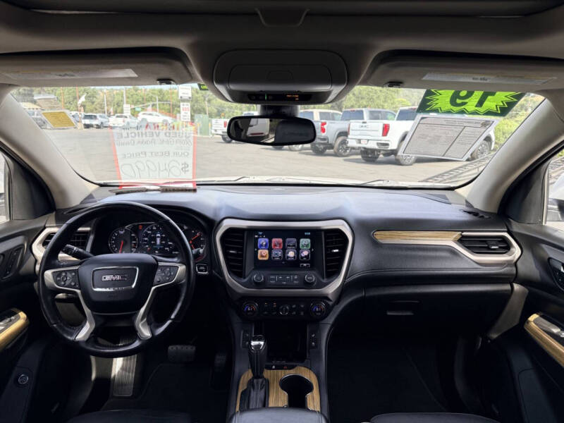 2019 GMC Acadia Denali