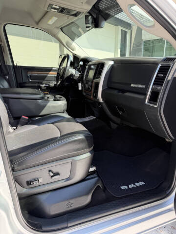 2016 RAM 2500 Laramie