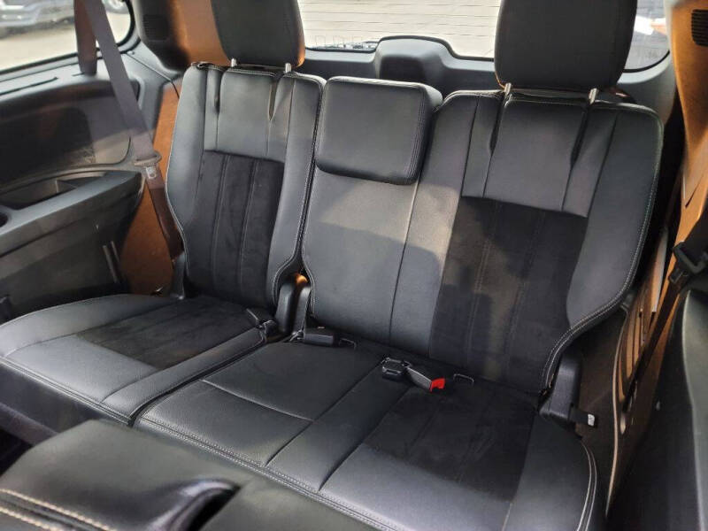 2016 Dodge Grand Caravan SXT