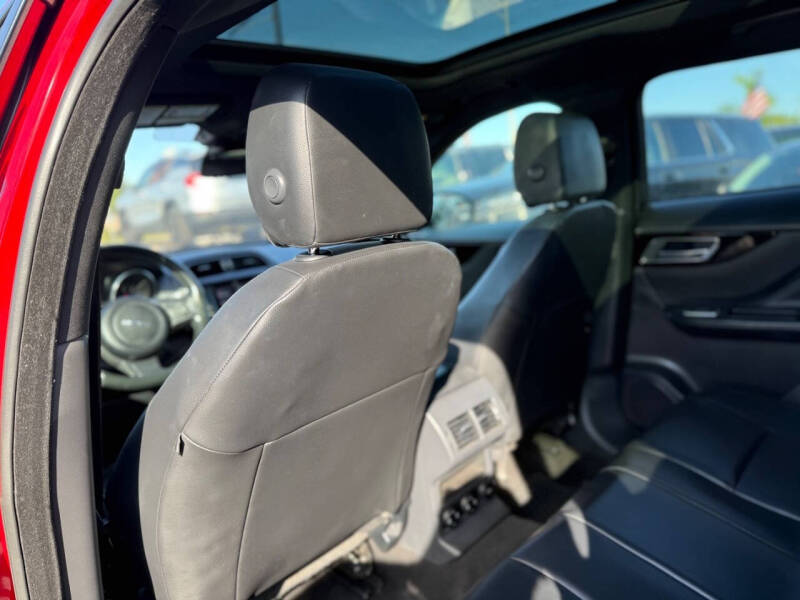 2017 Jaguar F-PACE 35t Premium