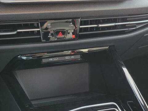 2026 Volkswagen Golf GTI SE