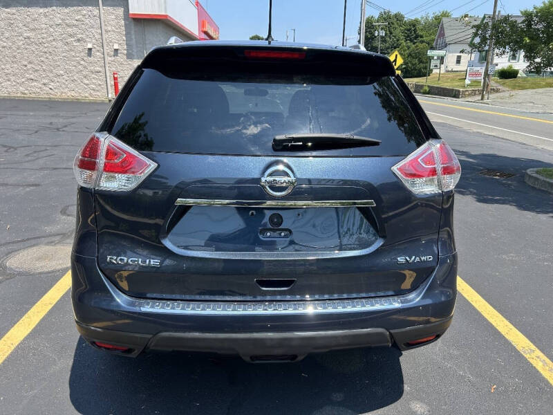 2015 Nissan Rogue SV