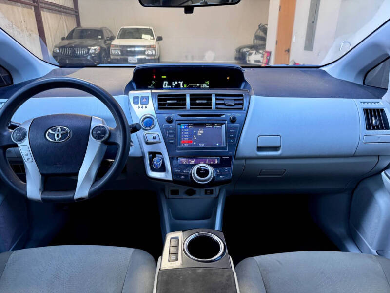 2012 Toyota Prius v