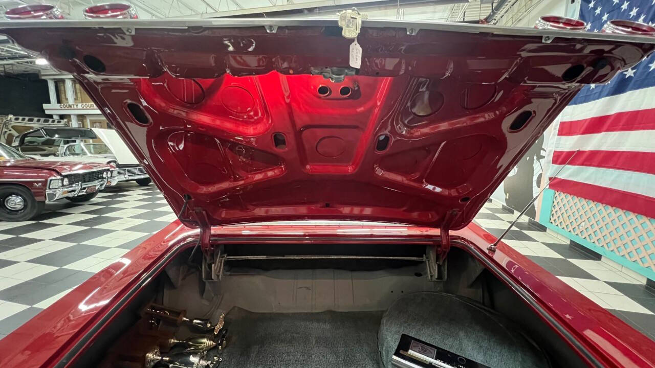 1965 Chevrolet Impala 396 L78 38