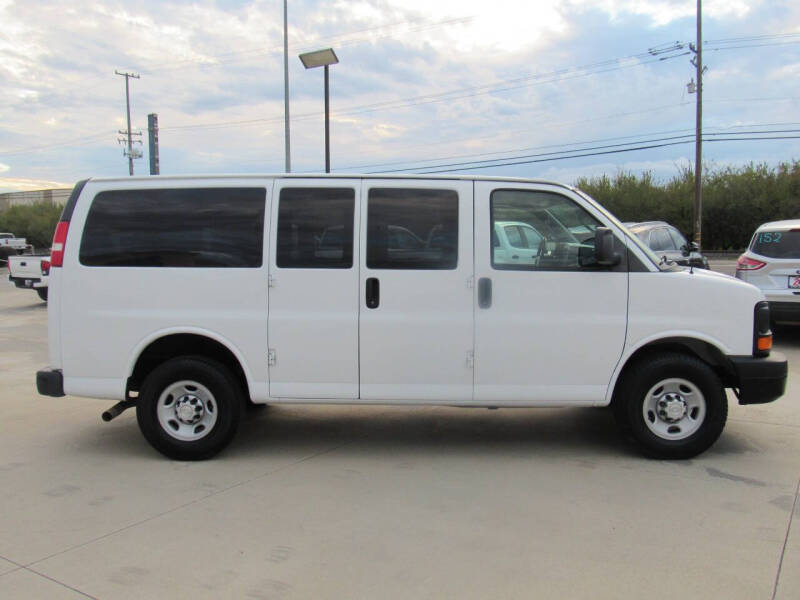 2016 Chevrolet Express LS 2500