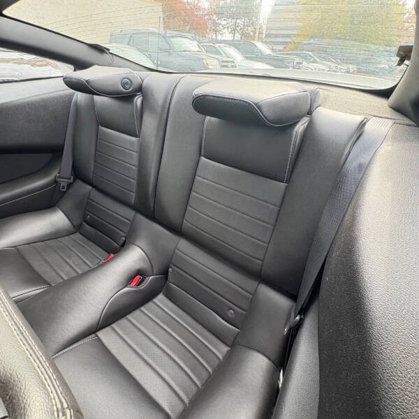 2013 Ford Mustang V6 Premium