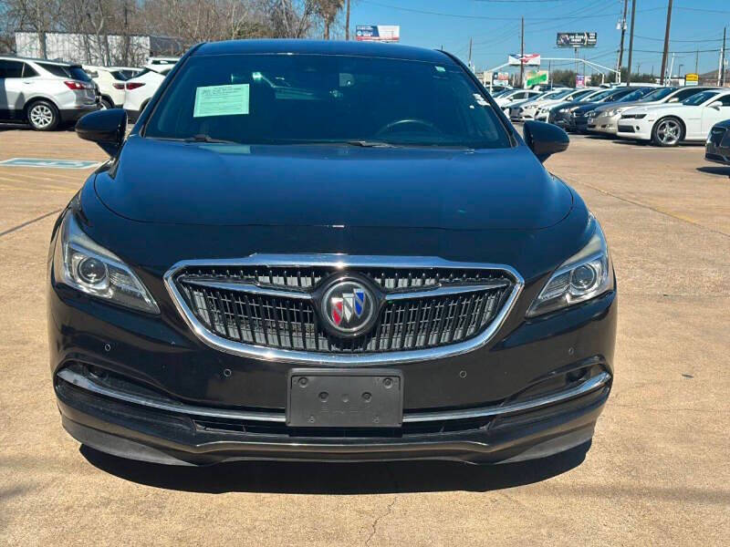 2018 Buick LaCrosse Essence