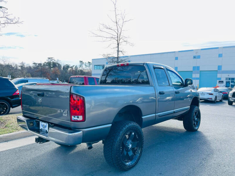 2005 Dodge Ram 2500 Pickup SLT photo 8