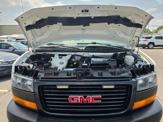 2019 GMC Savana 2500