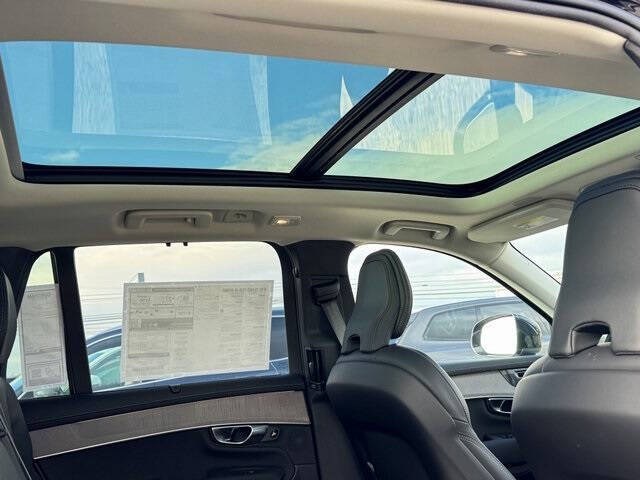 2026 Volvo XC90 T8 Ultra 7P