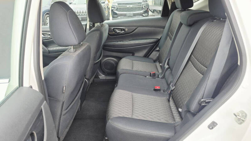 2017 Nissan Rogue S