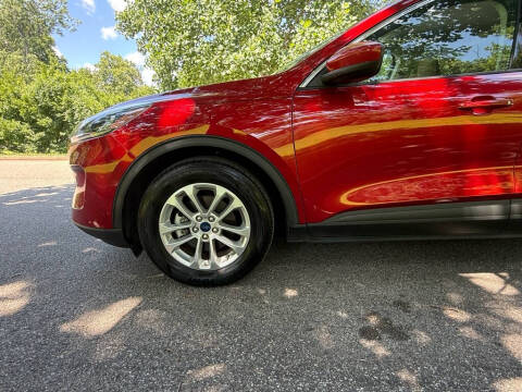 2022 Ford Escape SE