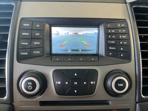2018 Ford Taurus SEL