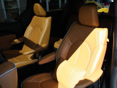 2021 Chrysler Pacifica Hybrid Pinnacle