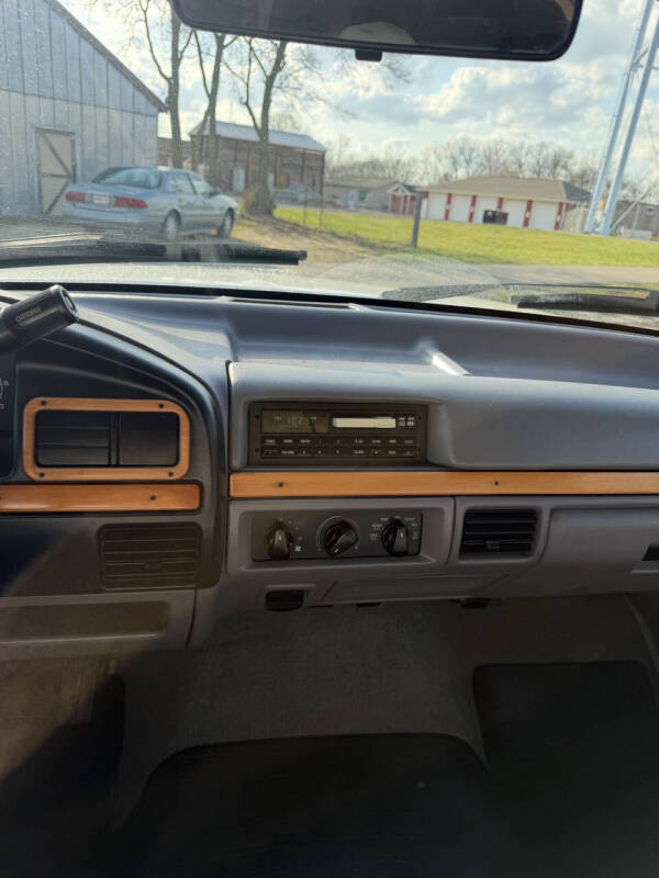 1996 Ford F-150 XLT