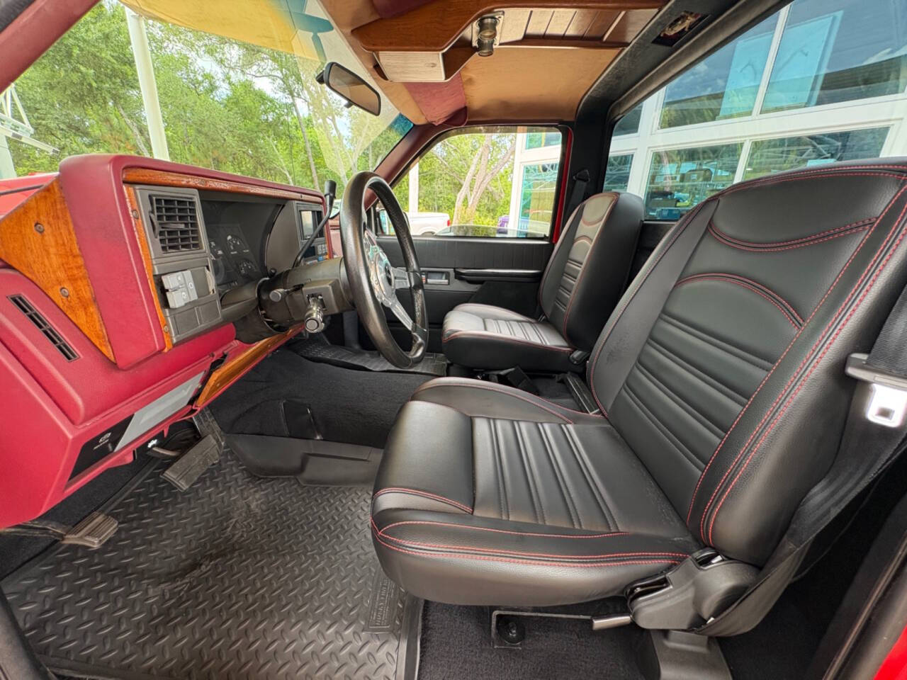 1991 Chevrolet C/K 1500 Series 24
