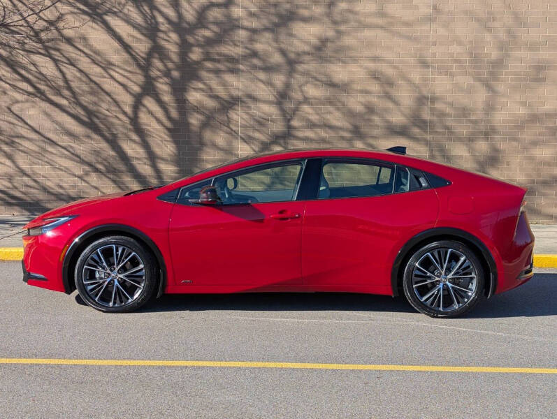 2024 Toyota Prius XLE