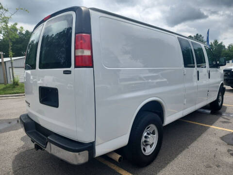 2015 Chevrolet Express 2500