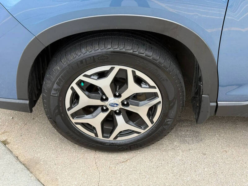 2022 Subaru Forester Premium