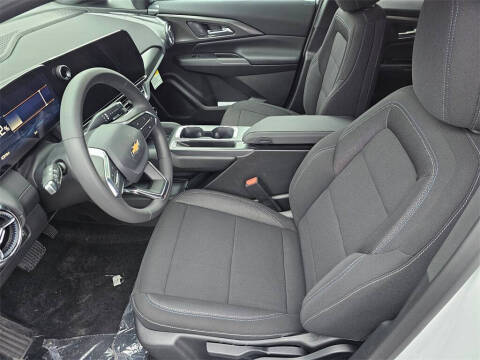 2026 Chevrolet Equinox EV LT 1