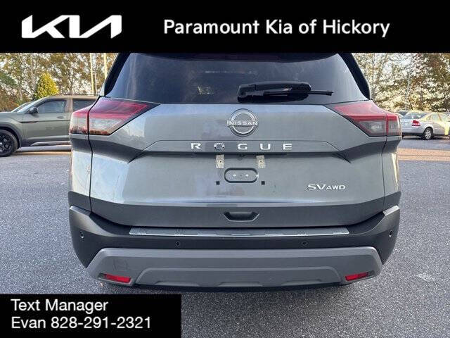 2023 Nissan Rogue SV