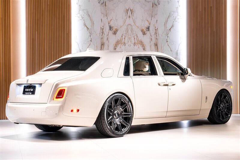 2026 Rolls-Royce Phantom