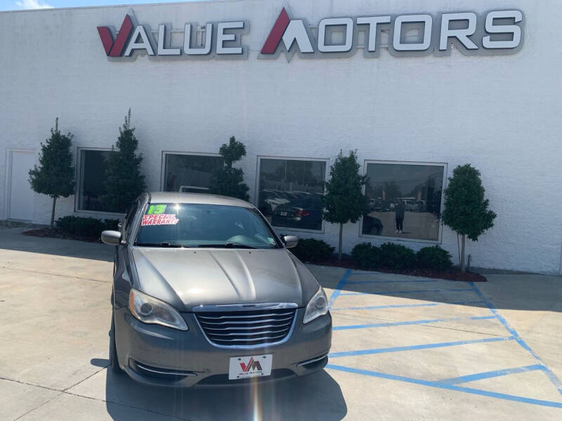 Used 2013 Chrysler 200 Touring with VIN 1C3CCBBG2DN527190 for sale in Marrero, LA