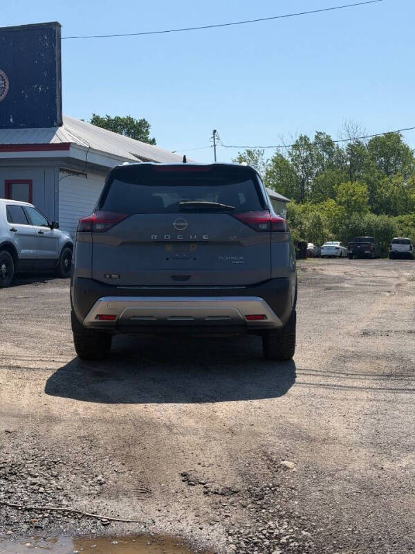 2022 Nissan Rogue Platinum