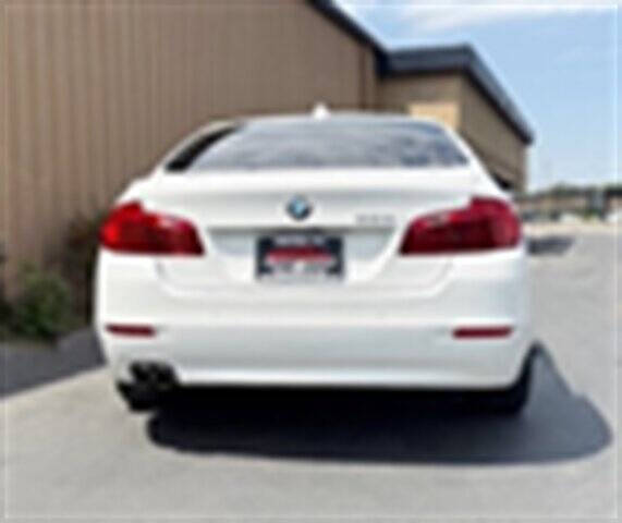 2016 BMW 5 Series 528i